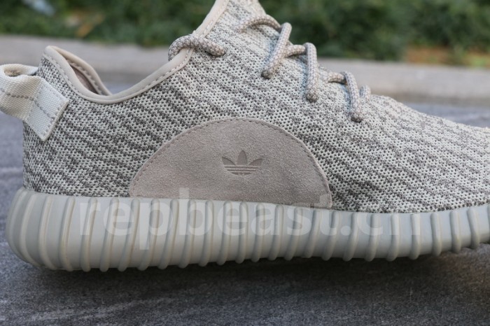 Authentic AD Yeezy 350 Boost “Moonrock” GS Final Version (with receipt)