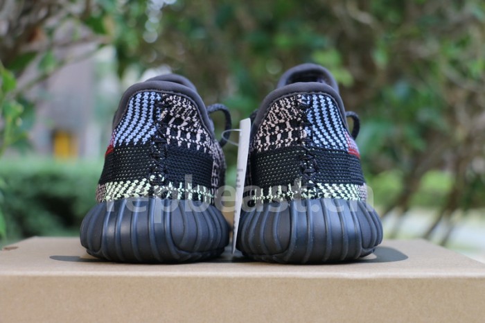 Authentic Yeezy 350 Boost V2 “Yecheil” Non-Reflective Kids Shoes