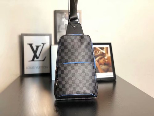 LV Men Hangbags AAA-002