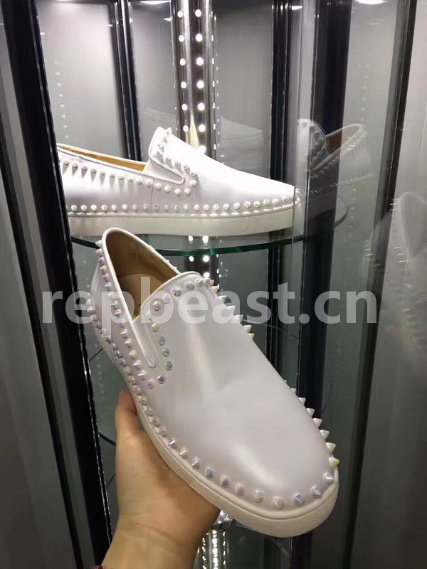 Super Max Christian Louboutin Shoes-666