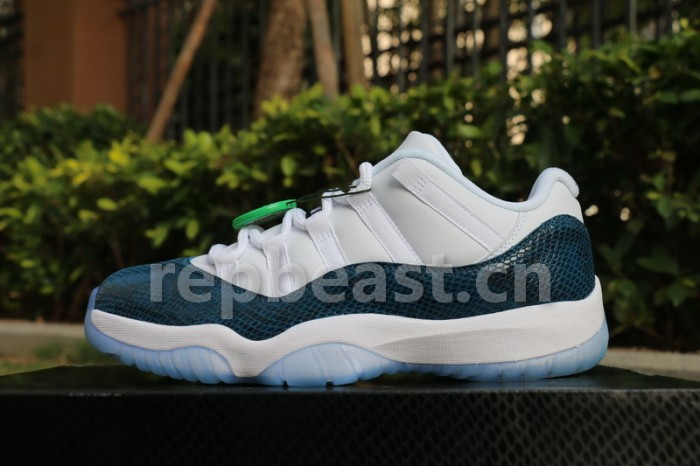 Authentic Air Jordan 11 Low “Navy Blue Snakeskin”