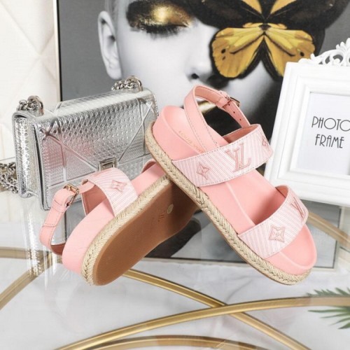 LV Sandals 1;1 Quality-041