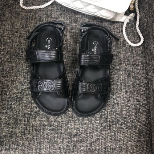 CHNL women slippers AAA-235