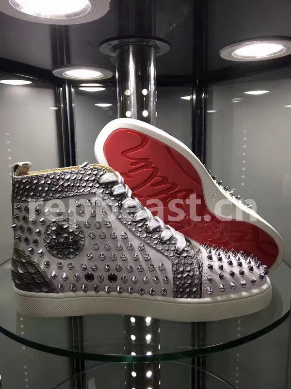 Super Max Christian Louboutin Shoes-707