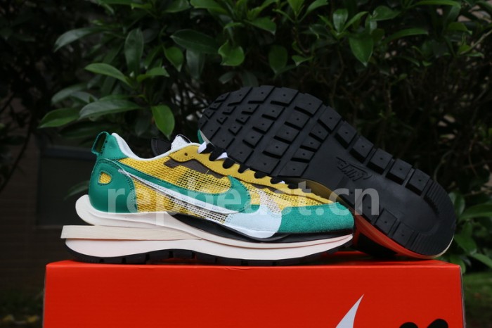 Authentic Sacai x Nike Pegasus VaporFly SP Stadium Green