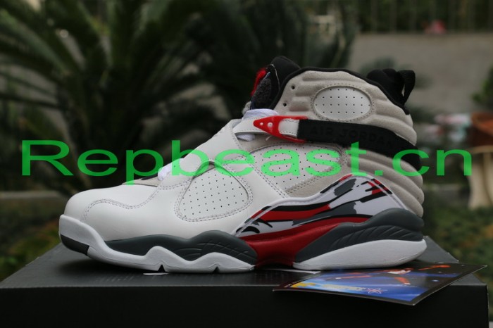 Authentic Air Jordan 8 “Bugs Bunny”