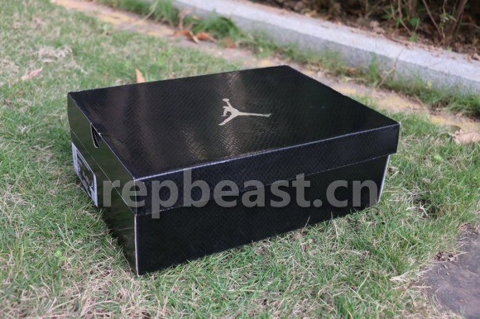 Authentic Air Jordan 11 Low “Navy Blue Snakeskin”