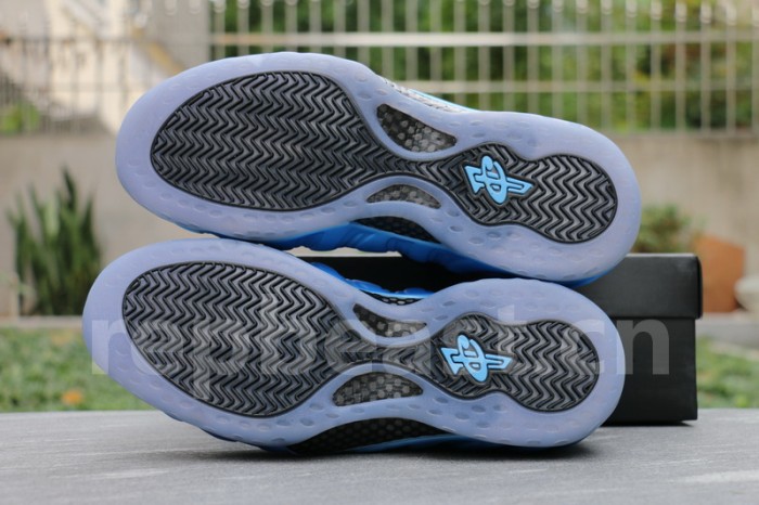 Authentic Nike Air Foamposite One “University Blue”