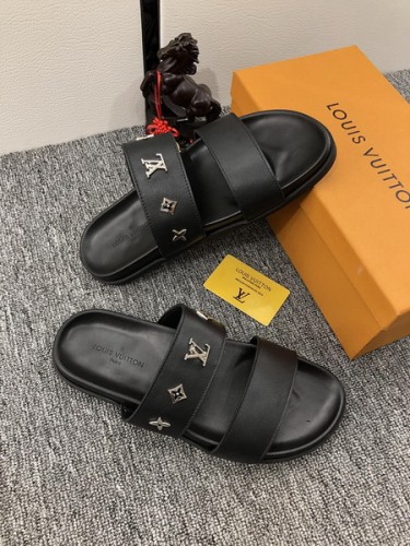 LV Sandals 1：1 Quality-160