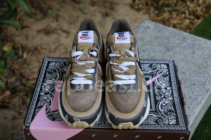 Authentic Travis Scott xSacai x Nike LDV Waffle