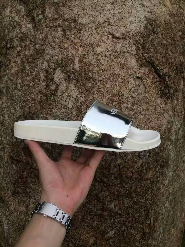 Versace Men slippers AAA-078