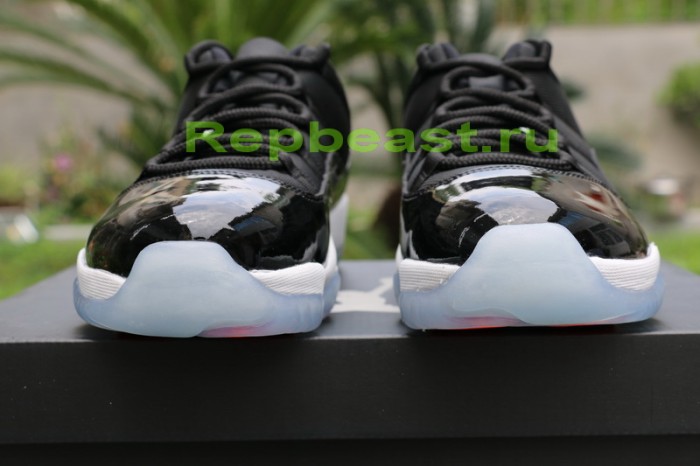 Authentic Air Jordan 11 Low Infrared 23