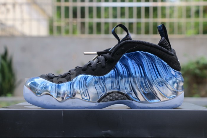 Authentic Nike Air Foamposite One “Blue Mirror”