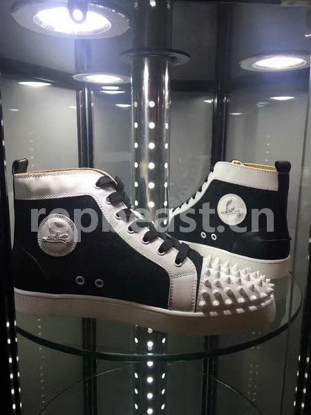 Super Max Christian Louboutin Shoes-637