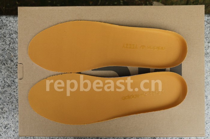 Authentic Yeezy Boost 350 V2 Marsh