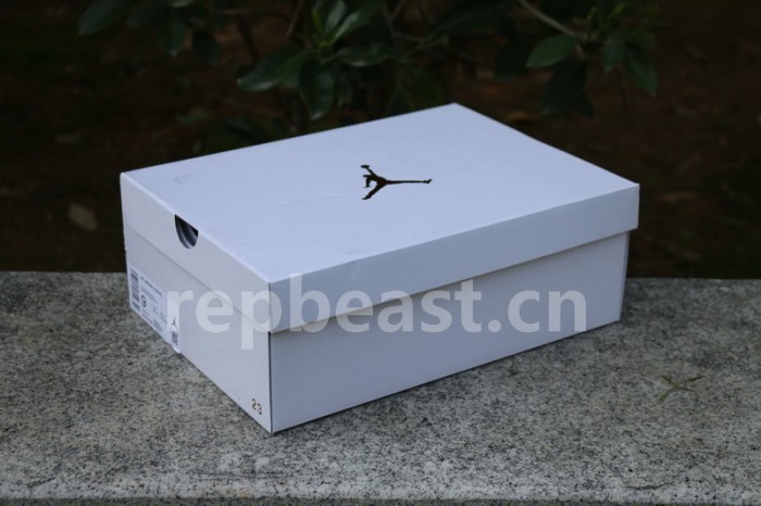 Authentic Air Jordan 5 WMNS “Oil Grey”