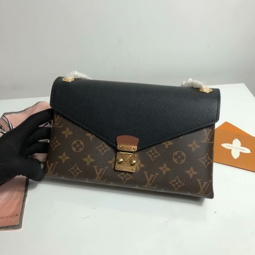 LV Hangbags AAA-170