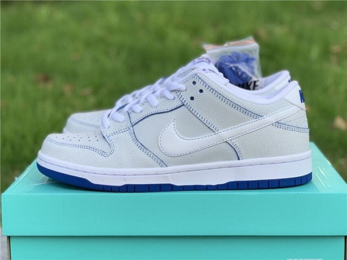 Authentic Nike SB Dunk Low Pro Premium White Game Royal  Women Size