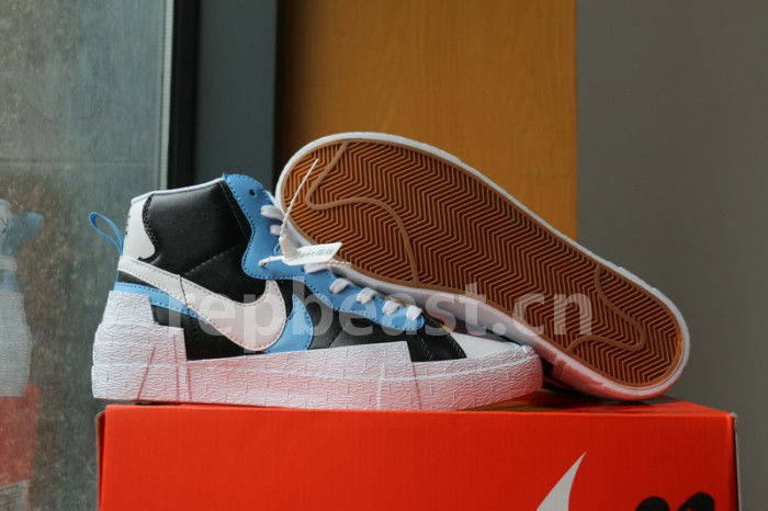 Authentic Sacai x Nike Blazer Mid BV0072-001