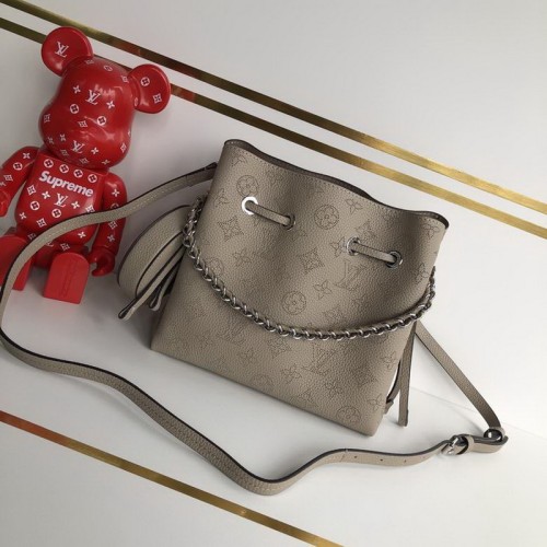 LV Hangbags AAA Women-707