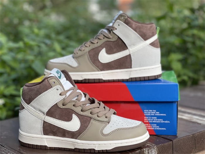 Authentic  Nike Dunk High Light Chocolate