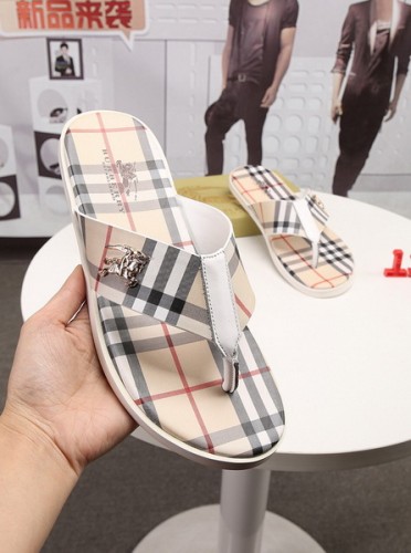 Burberry men slippers AAA-018