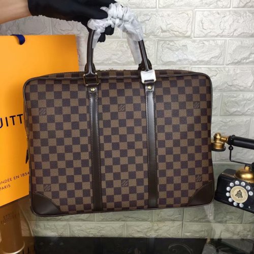 LV Men Hangbags AAA-021