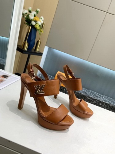 LV High heels-084