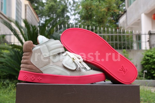 Authentic Louis Vuitton X Kanye West Jaspers