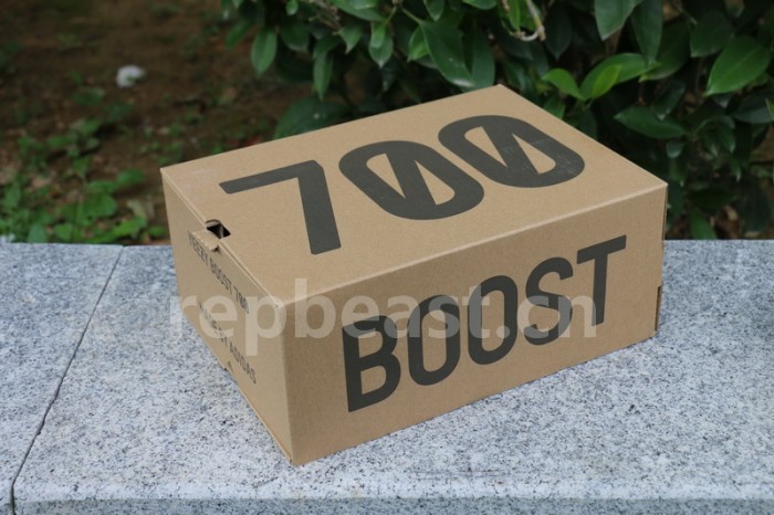 Authentic Yeezy 700 V3 “Kyanite”
