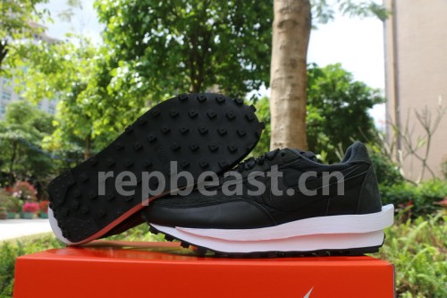 Authentic sacai x Nike LDV Waffle “Black Nylon”  GS