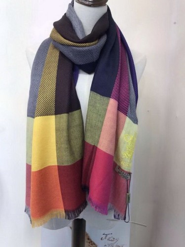 Burberry Silk Scarf AAA-015