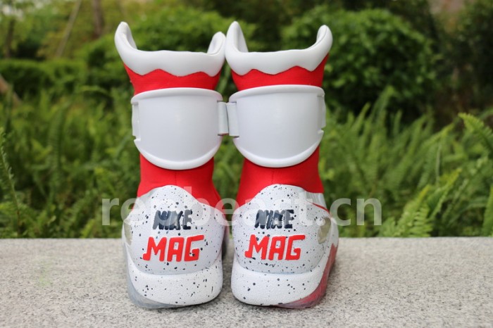 Authentic Supreme X Nike Air Mag