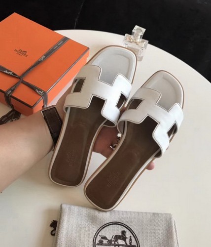 Hermes women slippers AAA-325(35-40)