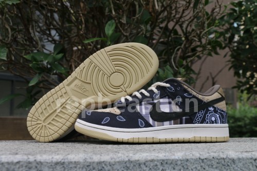 Authentic Travis Scott x Nike Dunk SB GS