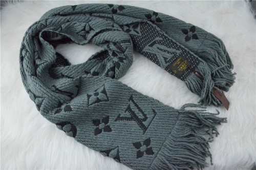 LV Silk Scarf AAA-273