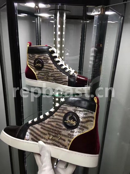 Super Max Christian Louboutin Shoes-636