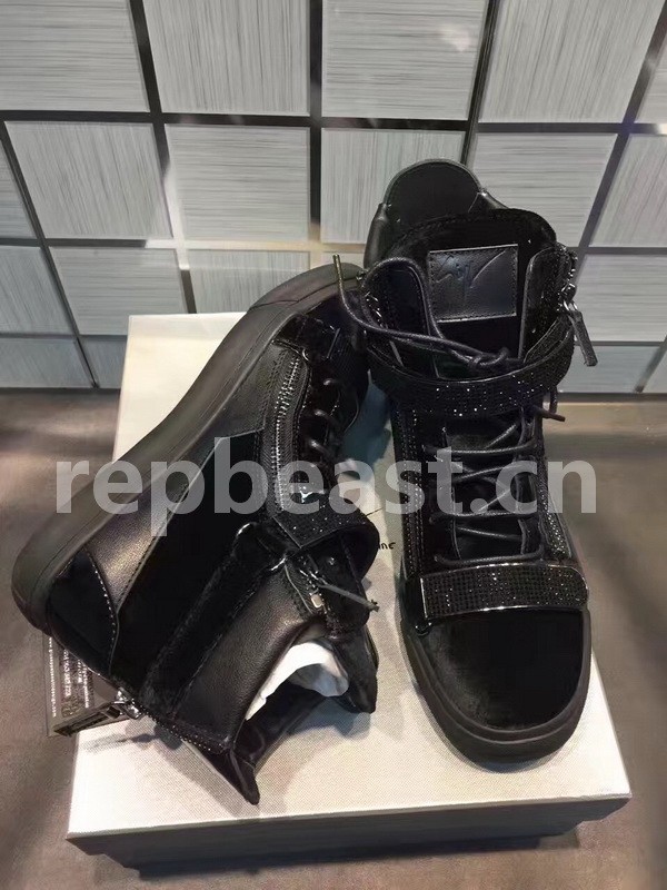 Super Max GZ Shoes171