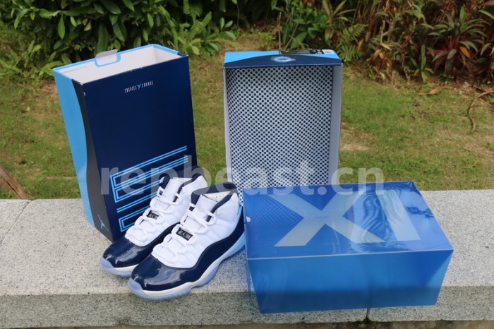 Authentic Air Jordan 11 “Midnight Navy”