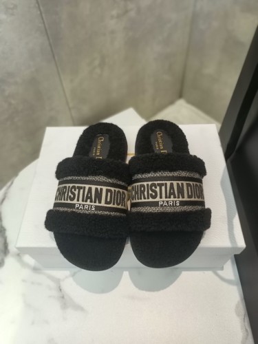 Dior women slippers 1：1 quality-110