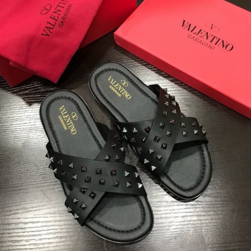 VT Men slippers AAA-018