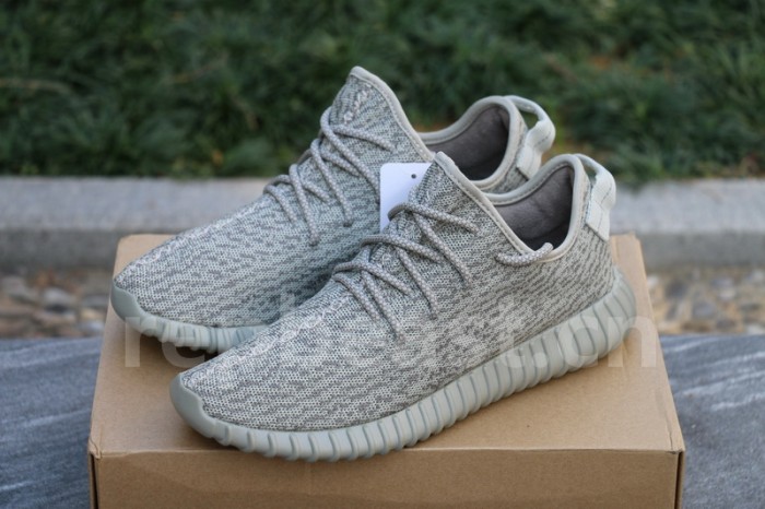 Authentic AD Yeezy 350 Boost “Moonrock” GS Final Version (with receipt)