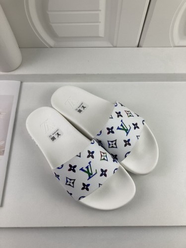LV men slippers AAA-1140