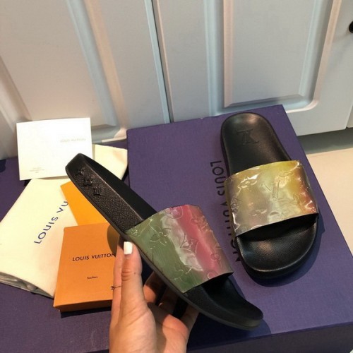 LV Sandals 1;1 Quality-094