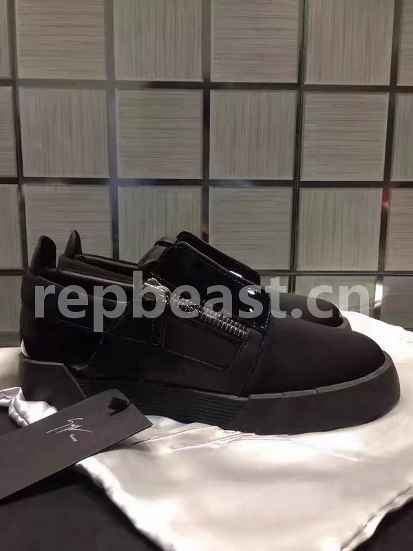 Super Max GZ Shoes150