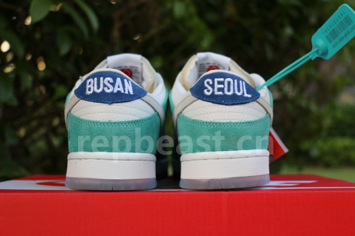 Authentic Kasina x Nike Dunk Low