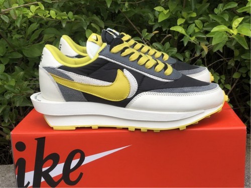 Authentic  Sacai x Nike LDV WAFFLE  Black Yellow000