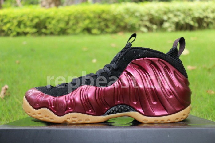 Authentic Nike Air Foamposite One “Maroon”
