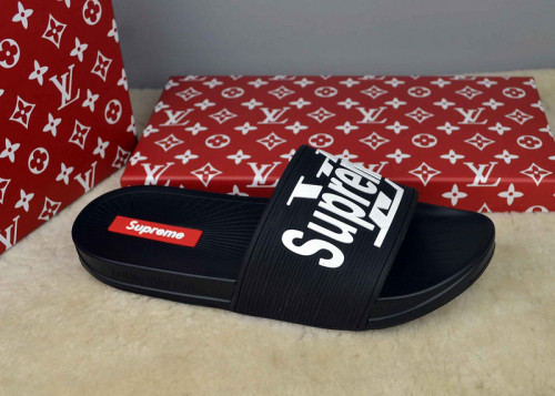 LV men slippers AAA(38-45)-214
