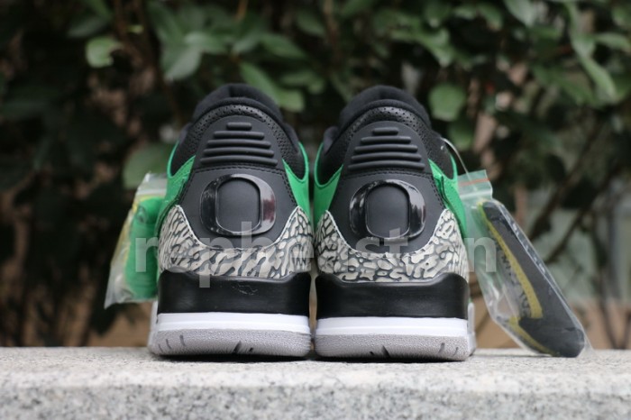 Authentic Air Jordan 3 Tinker Oregon Ducks PE